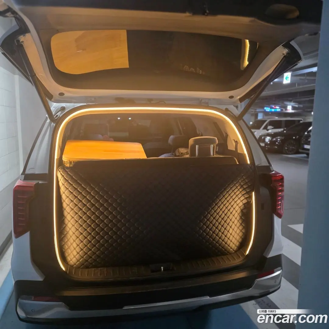 Kia Canival Diesel 9-Seater Noblesse
