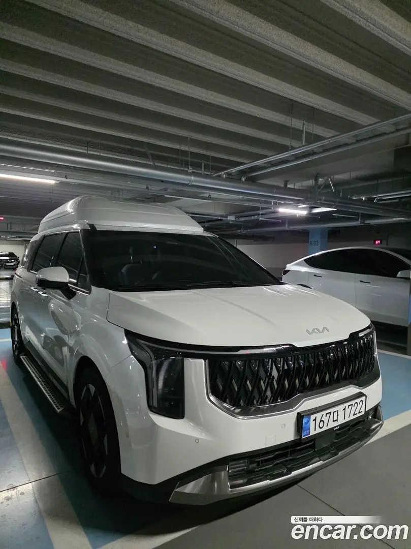 Kia Canival Diesel 9-Seater Noblesse