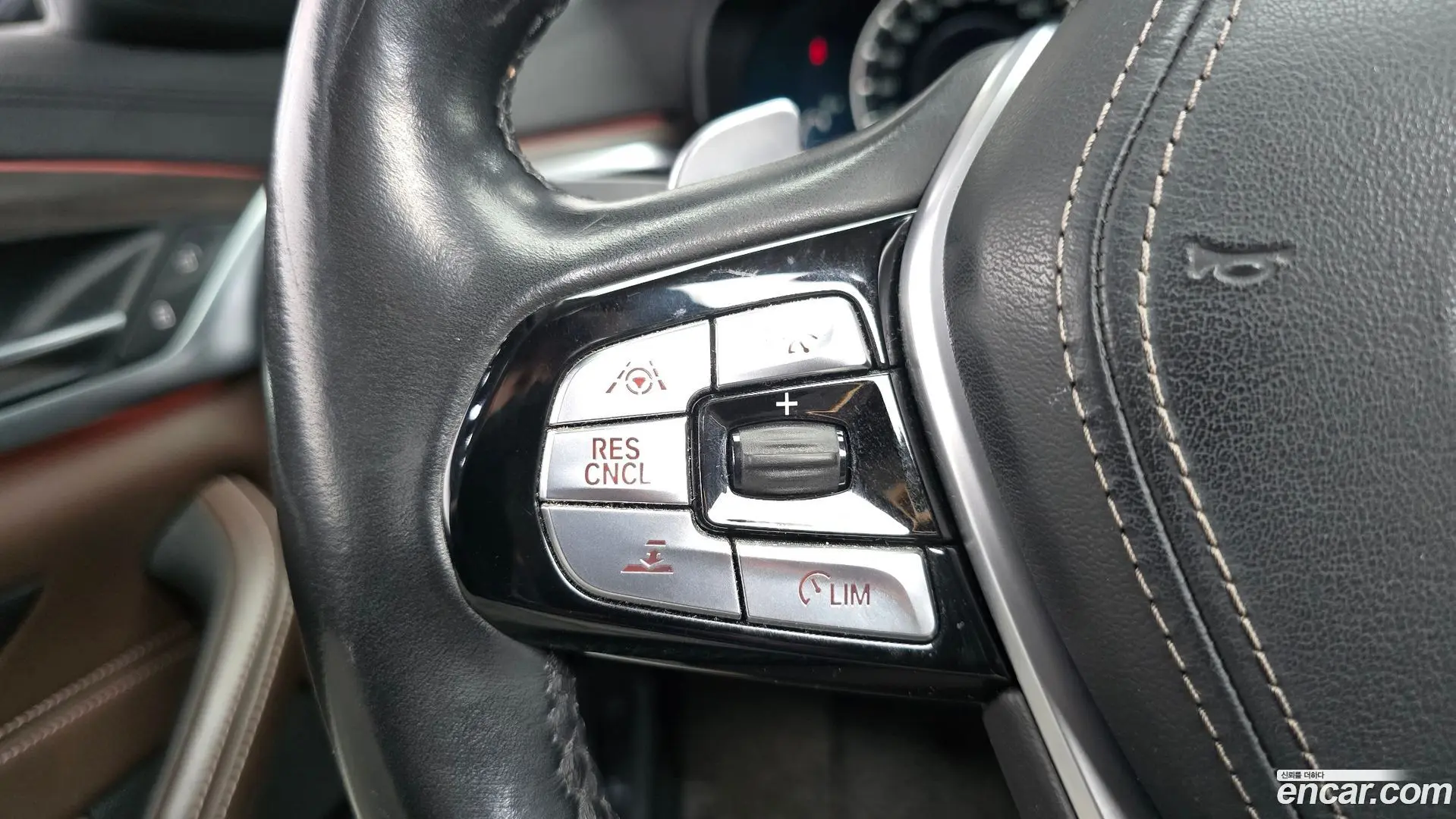 BMW 5-Series 530i xDrive Luxury Plus 2017
