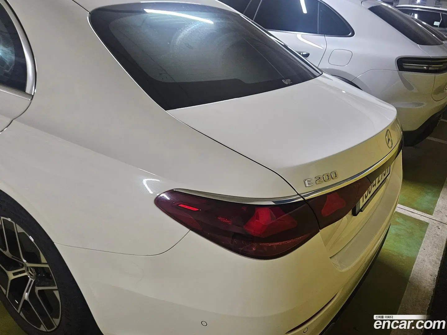 Mercedes-Benz E-Class E200 Avantgarde 2024
