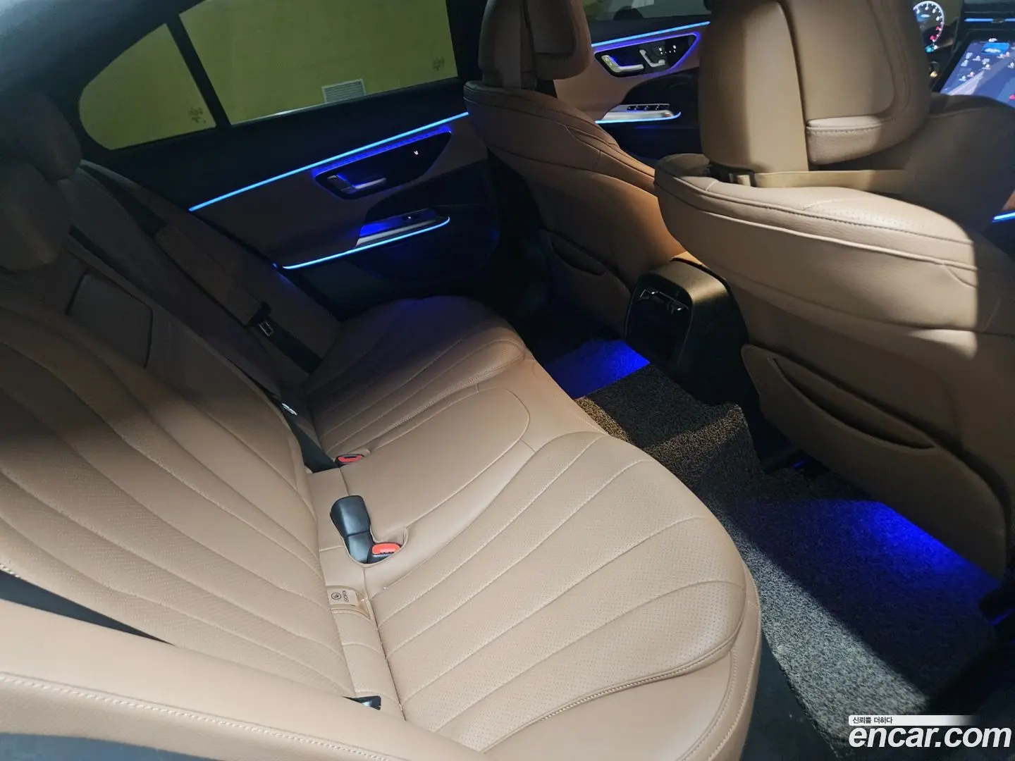 Mercedes-Benz E-Class E200 Avantgarde 2024