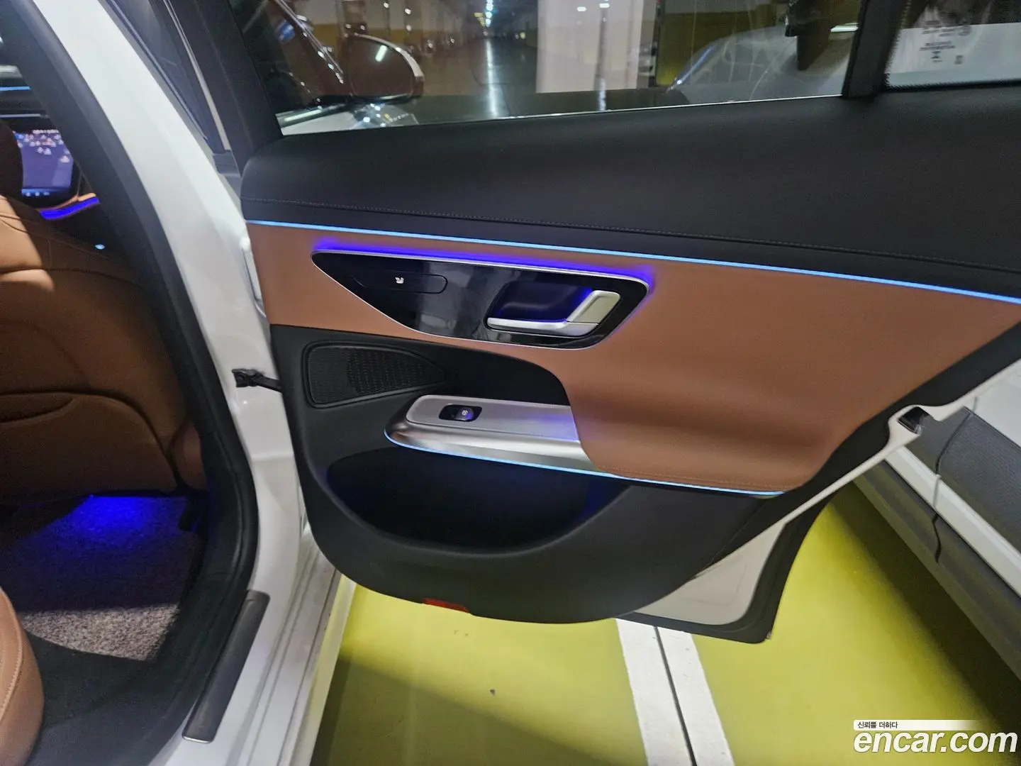 Mercedes-Benz E-Class E200 Avantgarde 2024