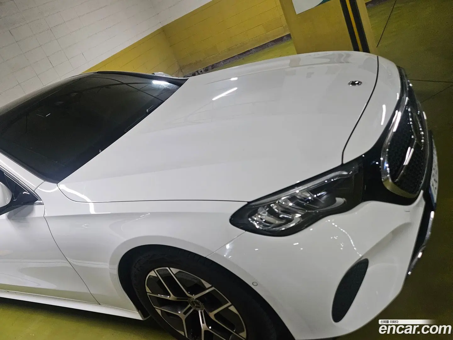 Mercedes-Benz E-Class E200 Avantgarde 2024