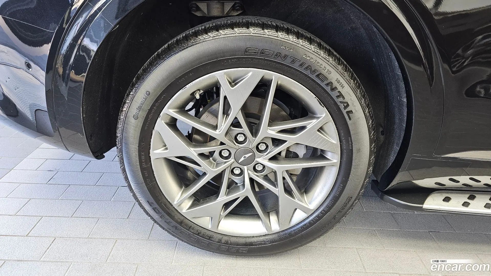Genesis GV70 2.5T Gasoline AWD