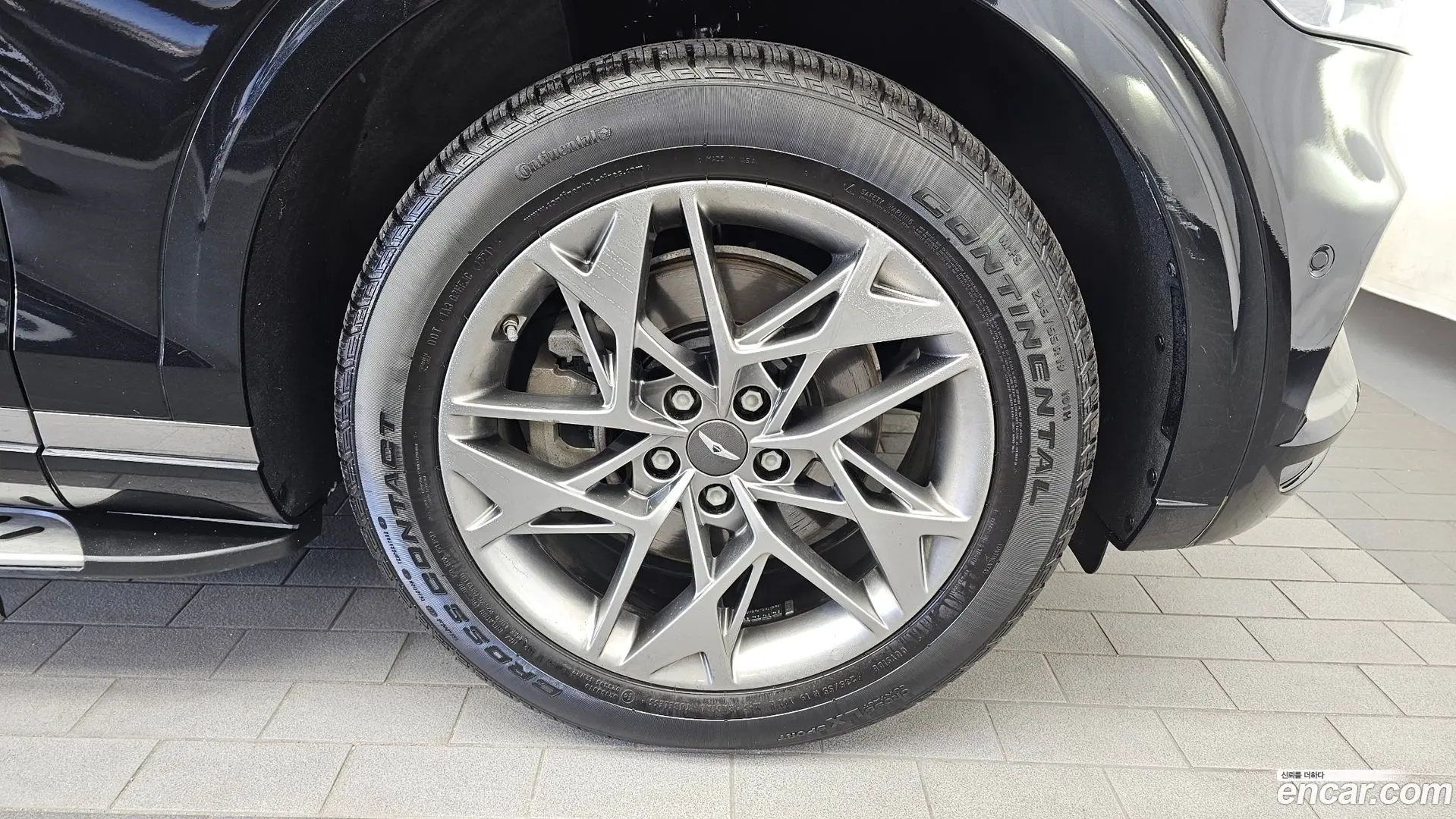 Genesis GV70 2.5T Gasoline AWD