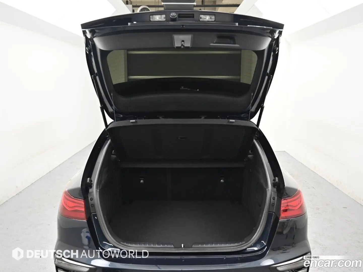 Kia K3 1.6 Turbo GT 5Door