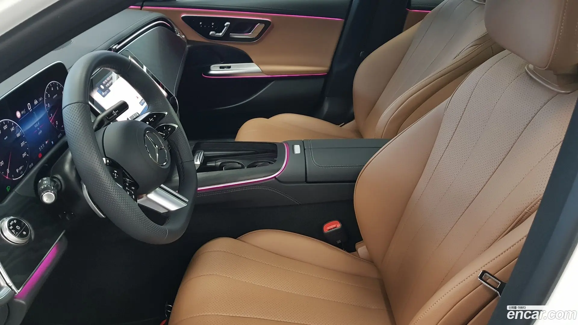 Mercedes-Benz E-Class E200 AMG Line 2024