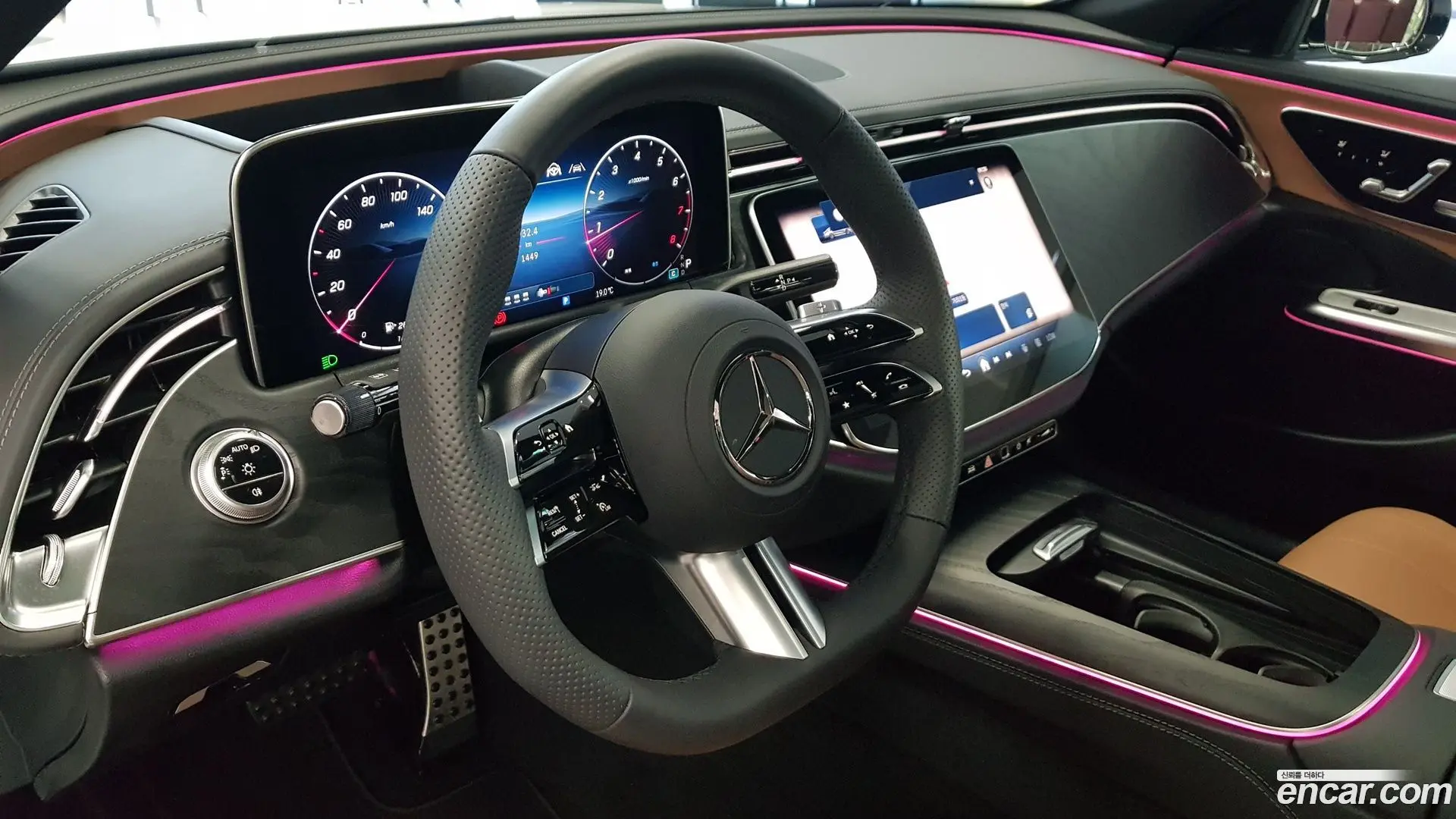 Mercedes-Benz E-Class E200 AMG Line 2024