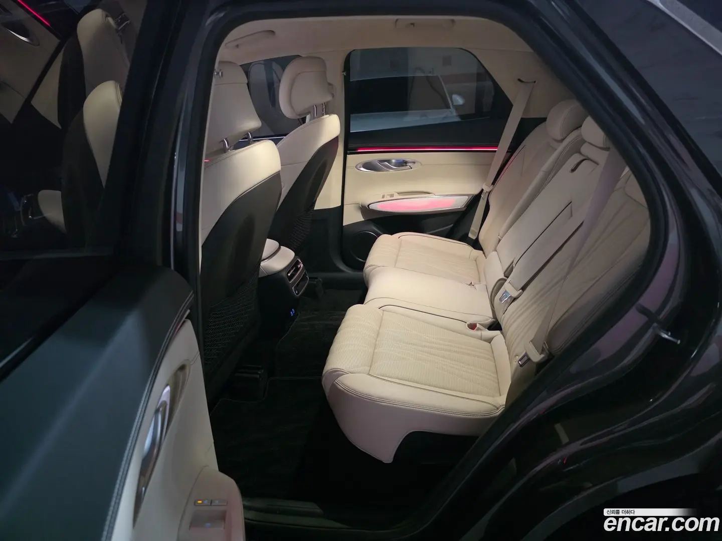 Genesis GV70 2.5T Gasoline 2WD