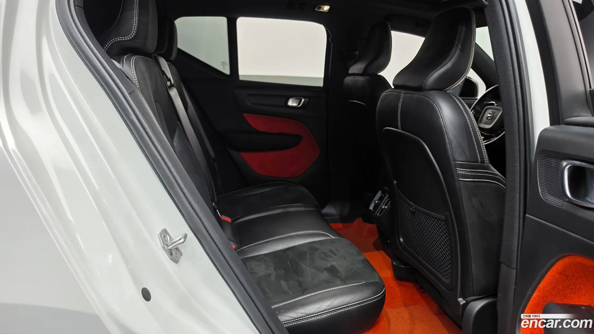 Volvo XC40 B4 R-Design
