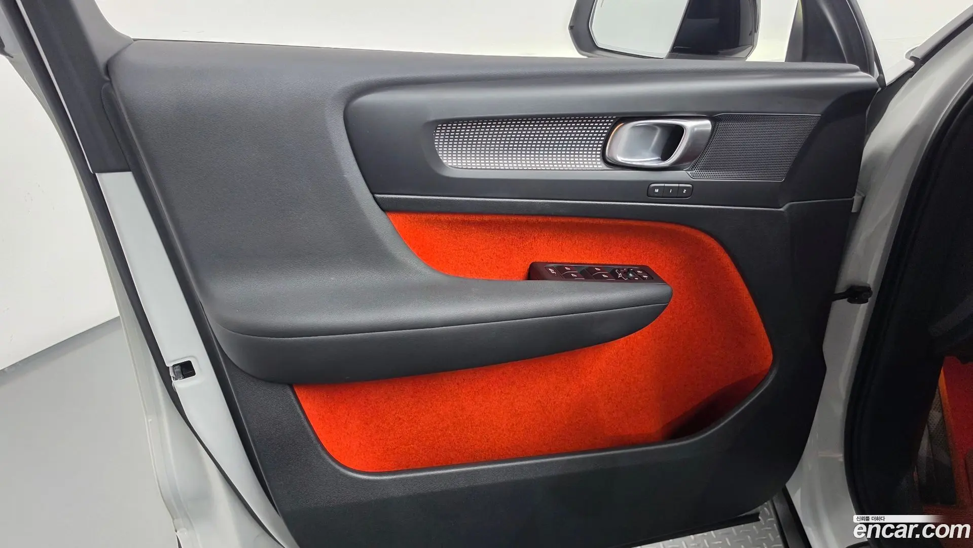 Volvo XC40 B4 R-Design