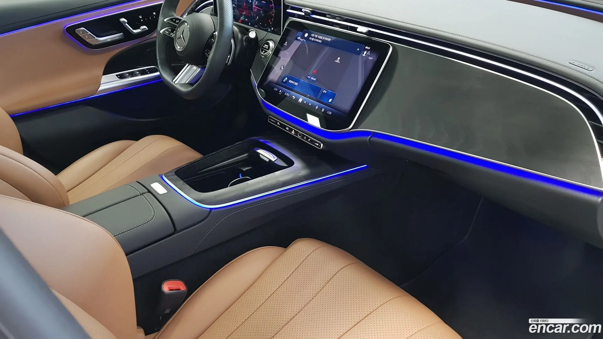 Mercedes-Benz E-Class E200 AMG Line 2024
