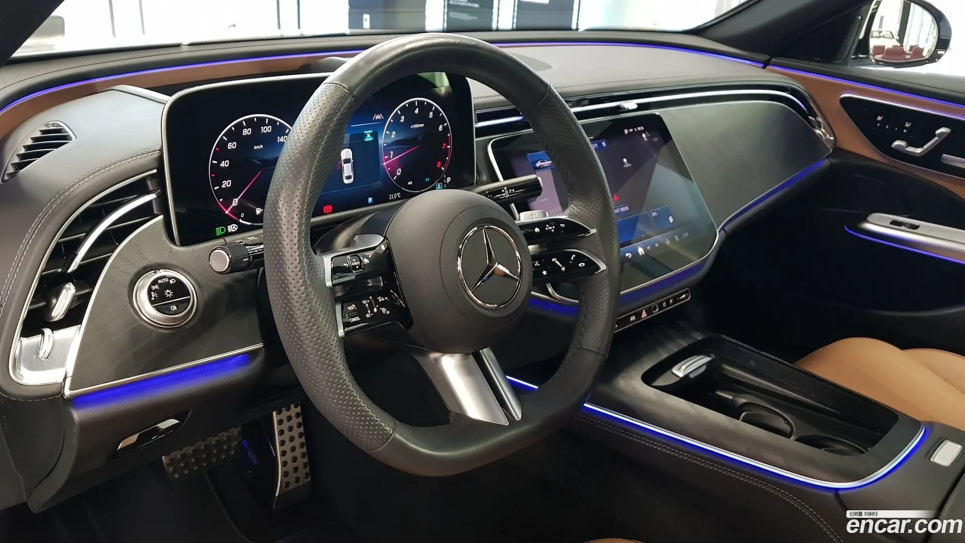 Mercedes-Benz E-Class E200 AMG Line 2024