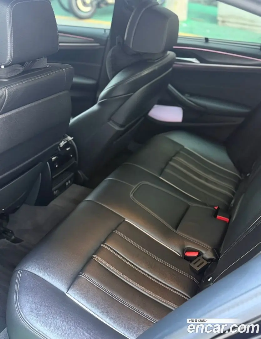 BMW 5-Series 520i M Sport 2020