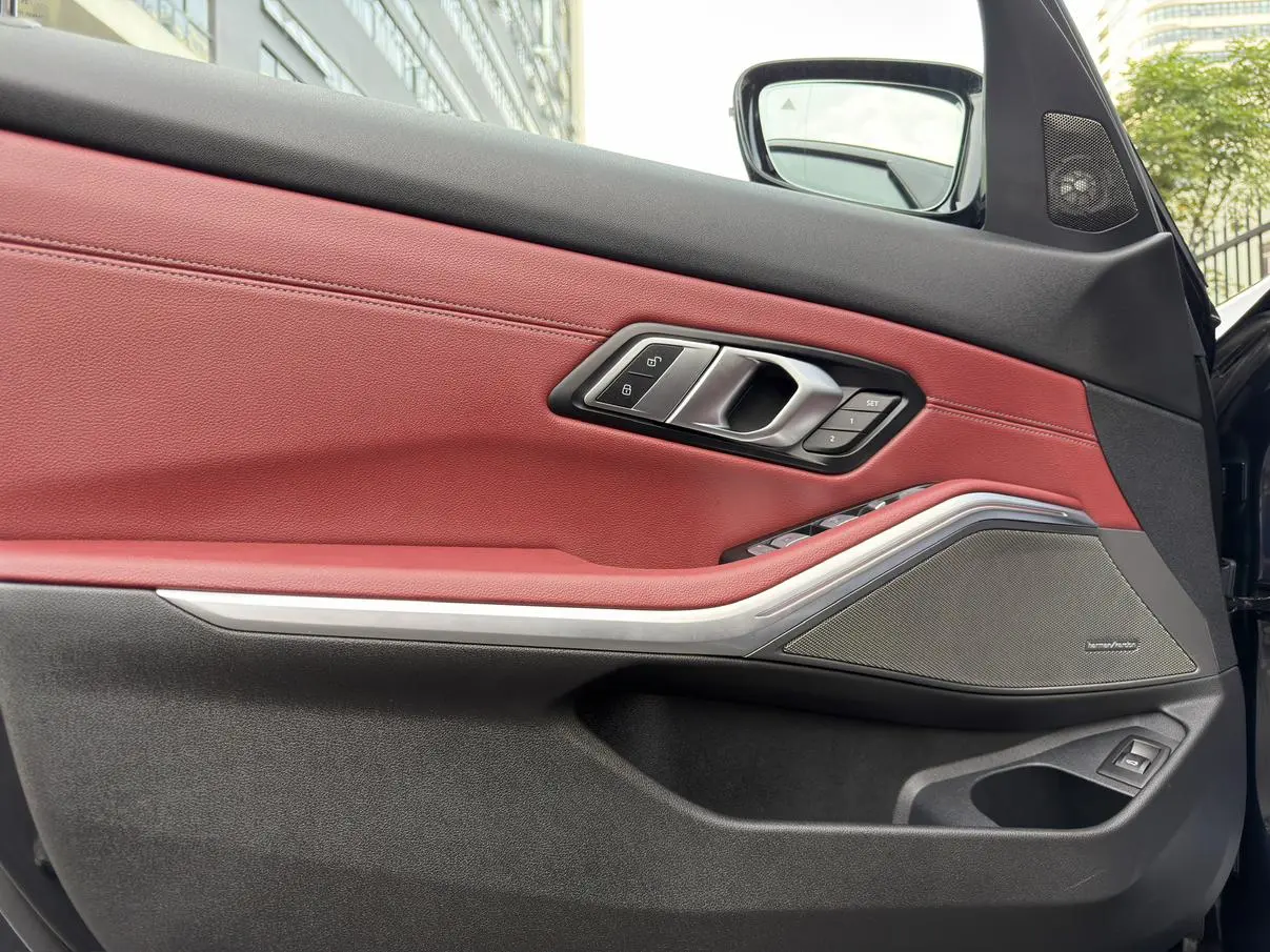 BMW 3 Series 2025 330Li 50 Anniversary