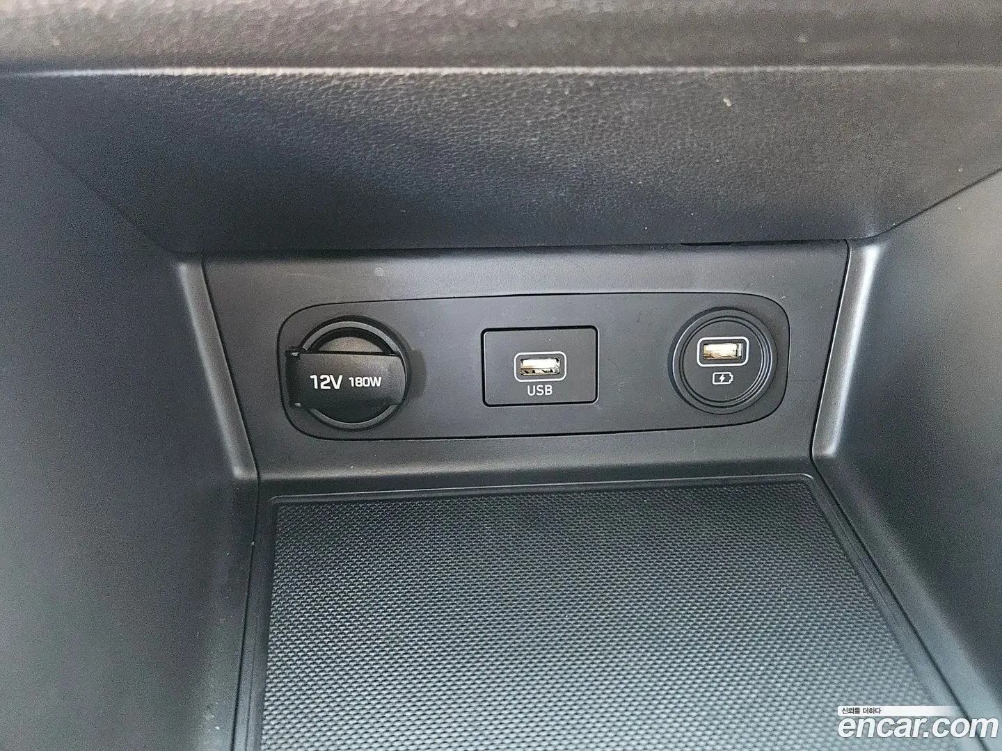 Hyundai Sonata 2.0 LPG(rental car)