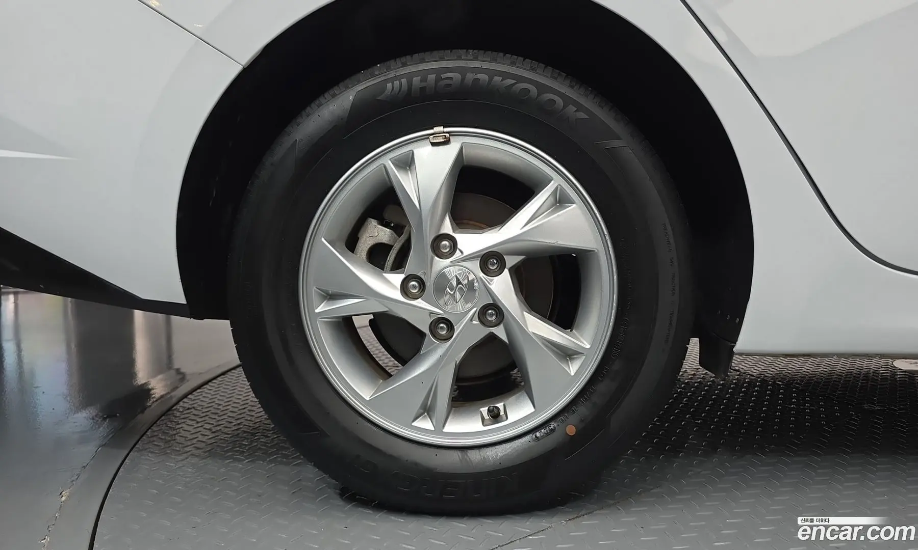 Hyundai AVANTE 1.6 2020