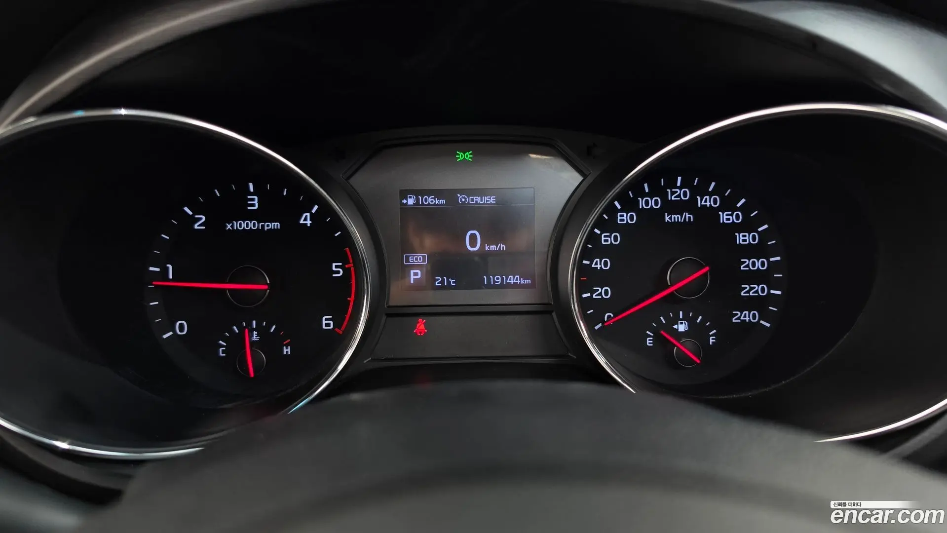 Kia Canival 9-Seater Luxury 2018
