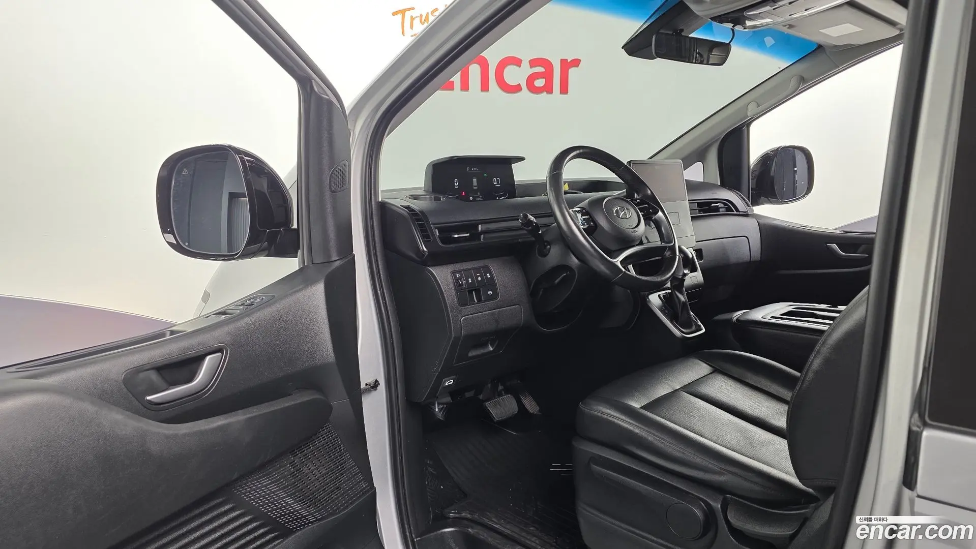 Hyundai Staria Cargo 3-Seater 2021