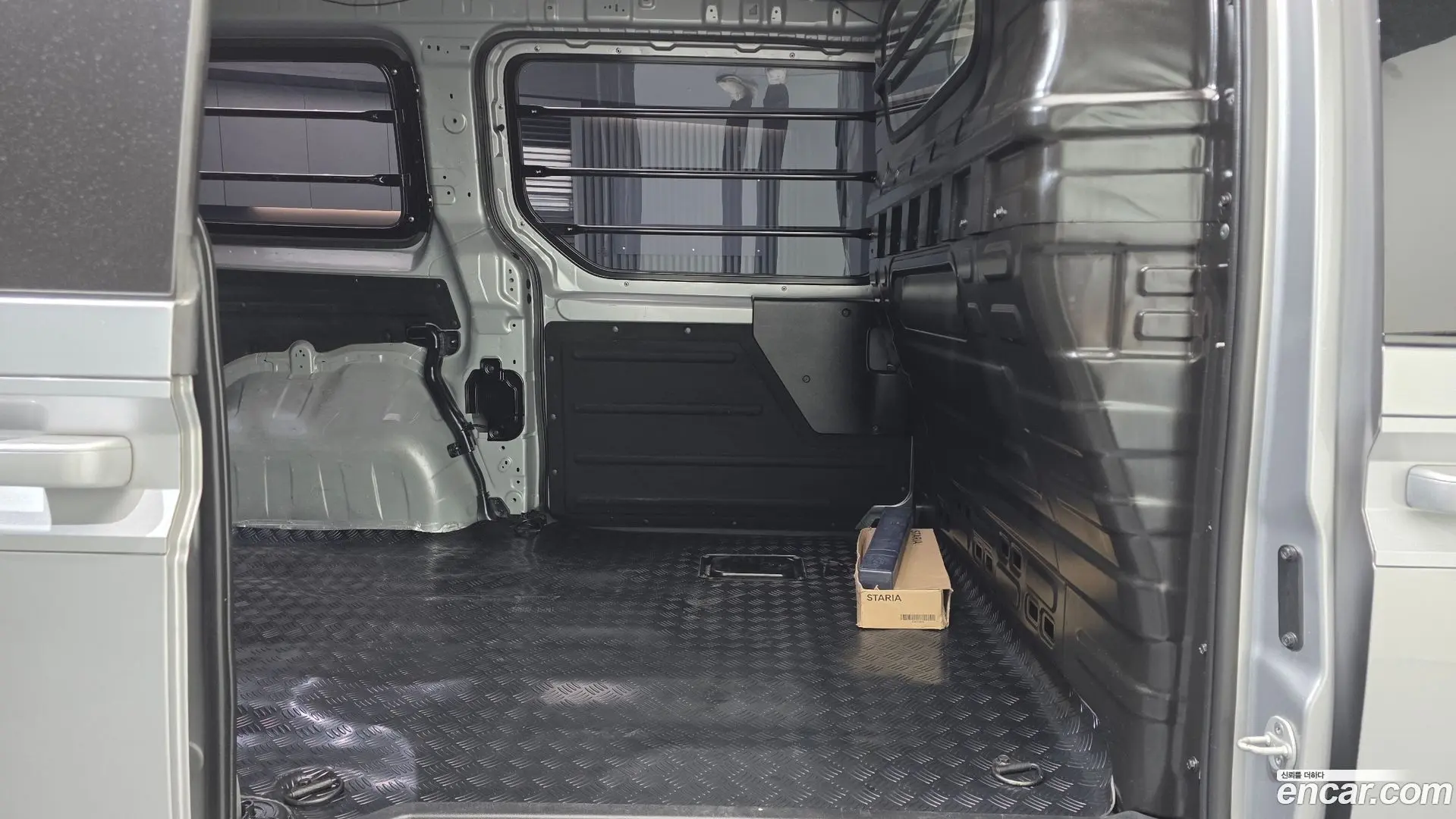 Hyundai Staria Cargo 3-Seater 2021
