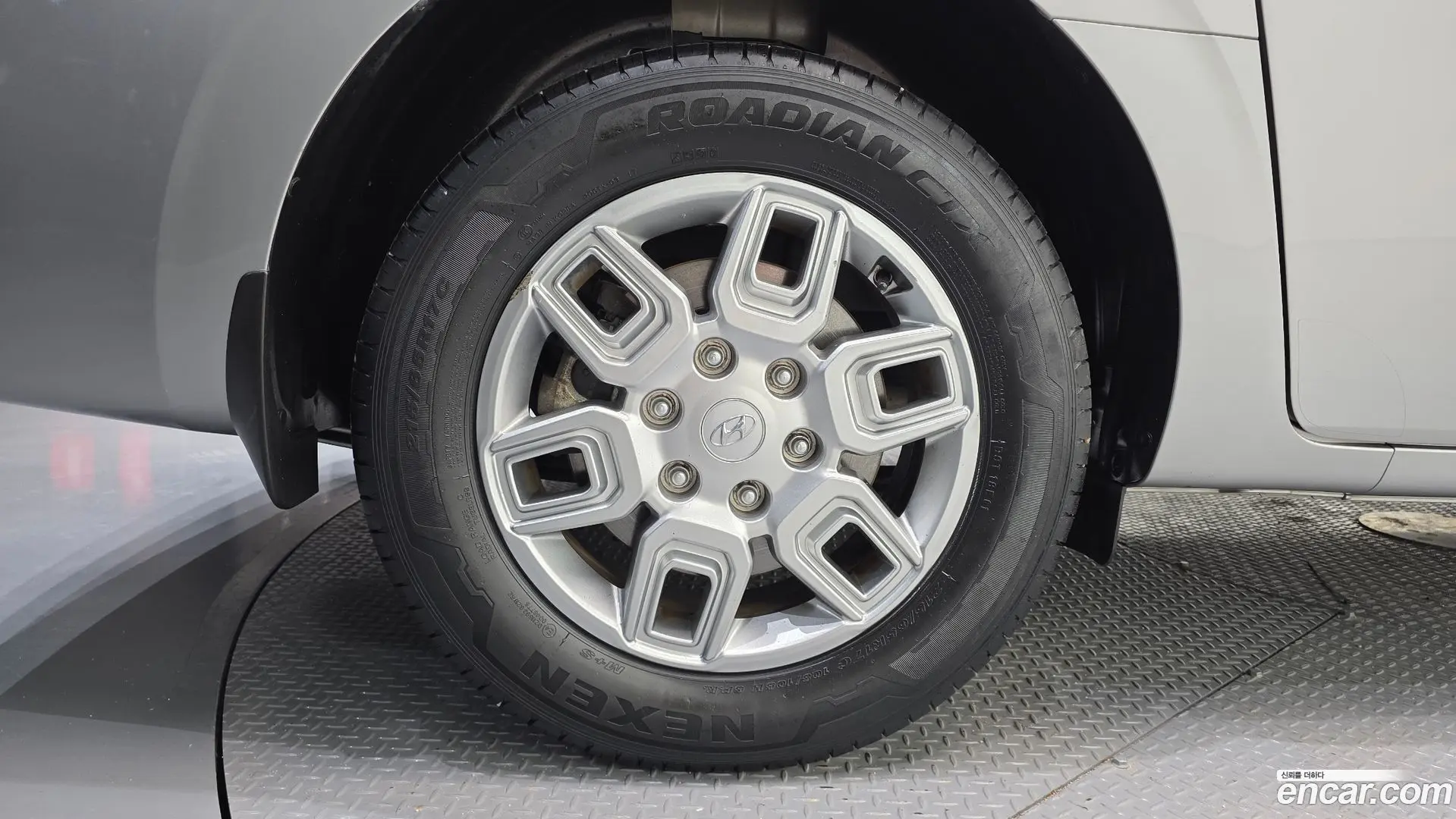 Hyundai Staria Cargo 3-Seater 2021