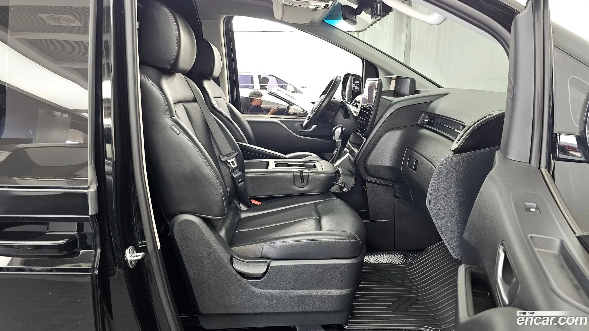 Hyundai Staria Cargo 3-Seater 2022