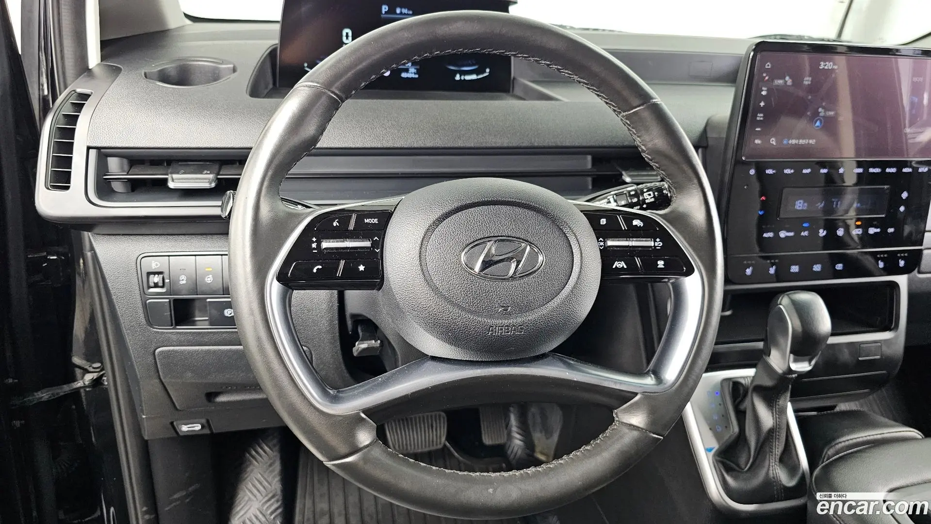 Hyundai Staria Cargo 3-Seater 2022