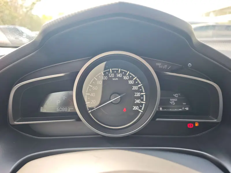 Mazda3 Angkesela 2017 Sedan 1.5L Automatic Comfort Type National V