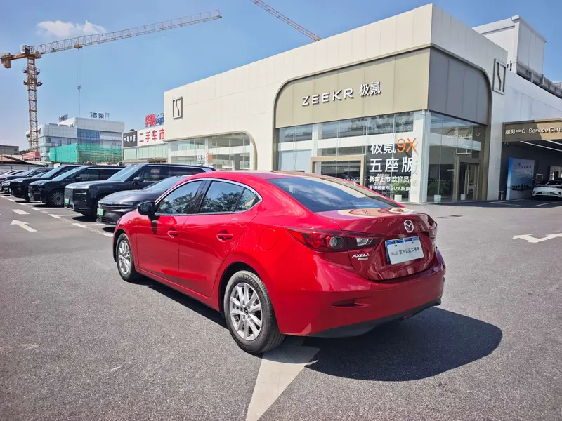 Mazda3 Angkesela 2017 Sedan 1.5L Automatic Comfort Type National V