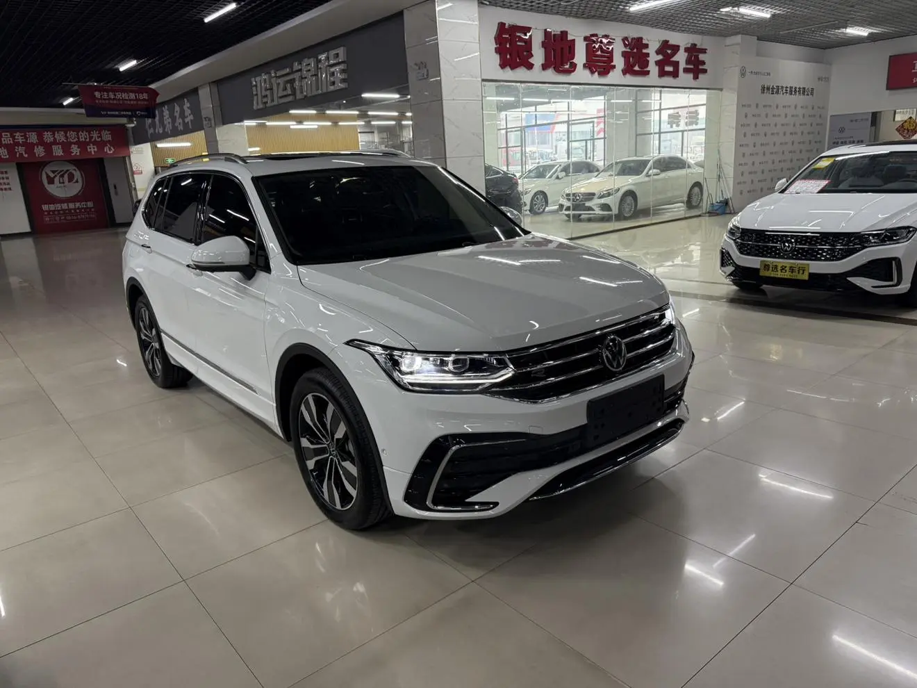 Volkswagen Tiguan L 2025 330TSI 2WD R-Line Shine