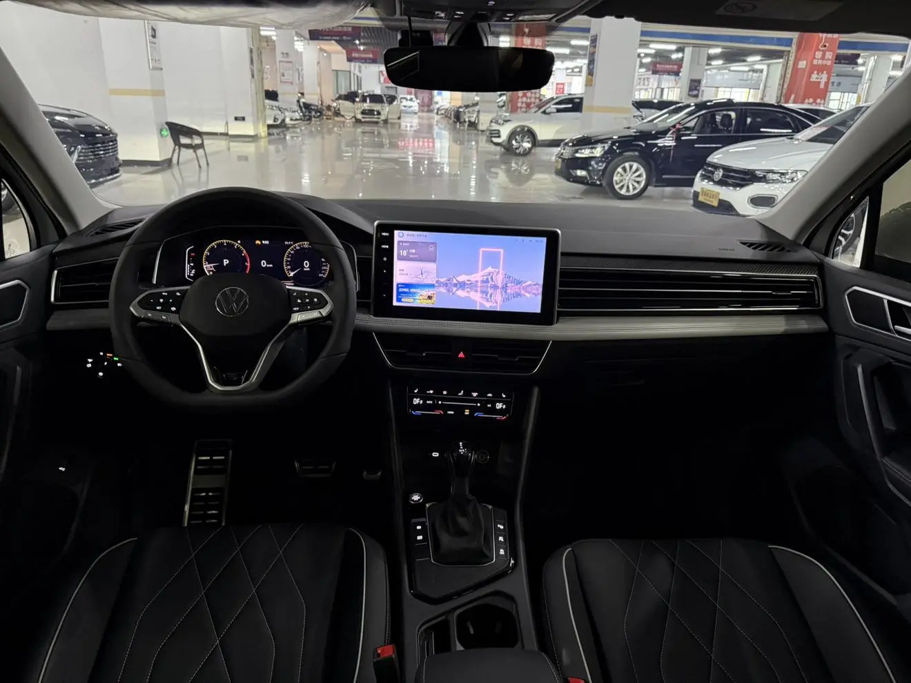 Volkswagen Tiguan L 2025 330TSI 2WD R-Line Shine
