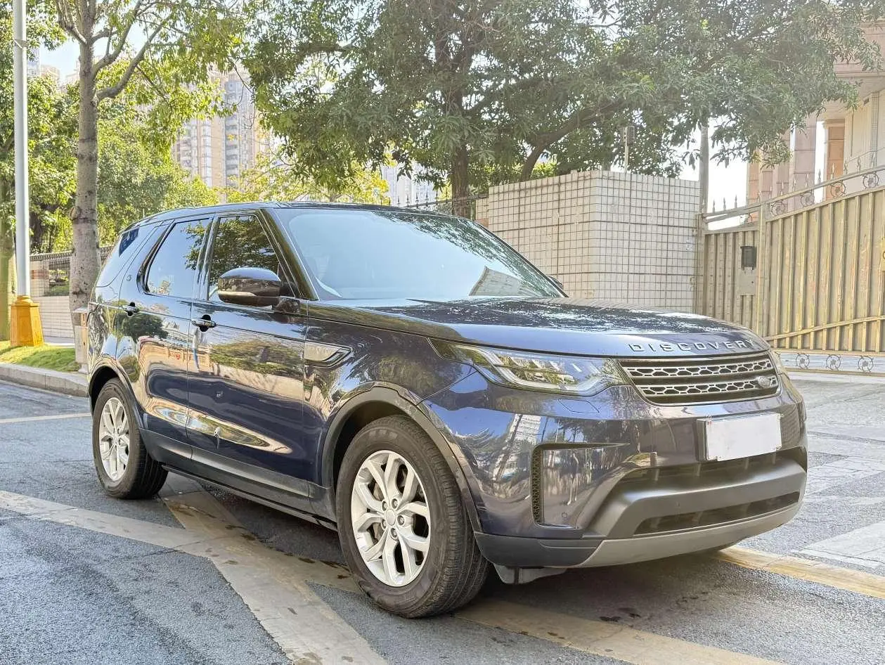 Land Rover Discovery 2018 3.0 V6 SE
