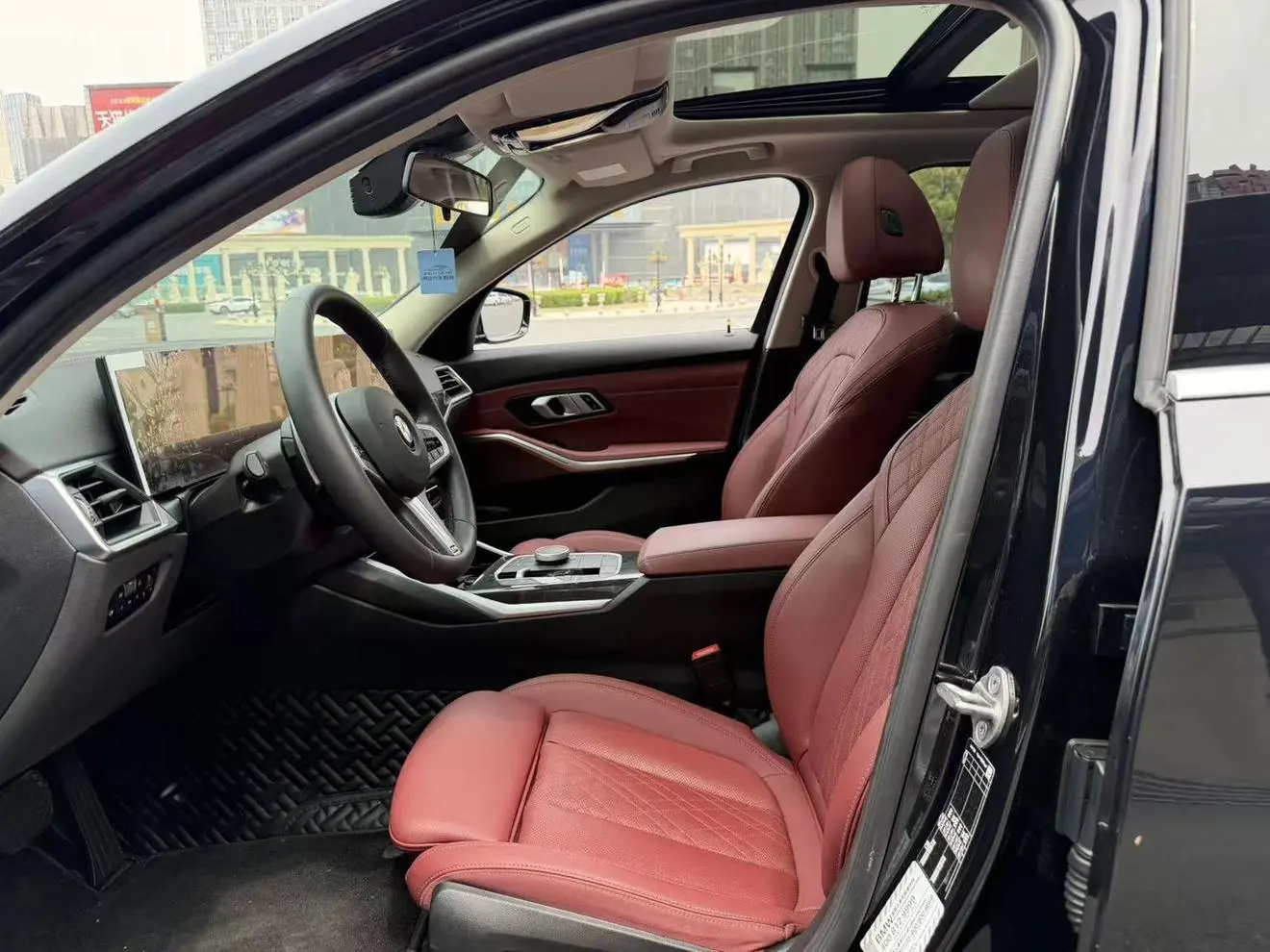BMW 3 Series 2023 325Li M Sport Package