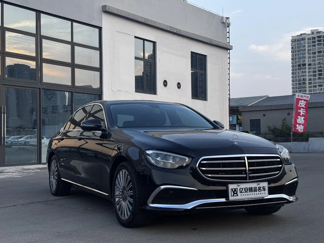 Mercedes-Benz E Class 2021 E 300 L Luxury Sedan