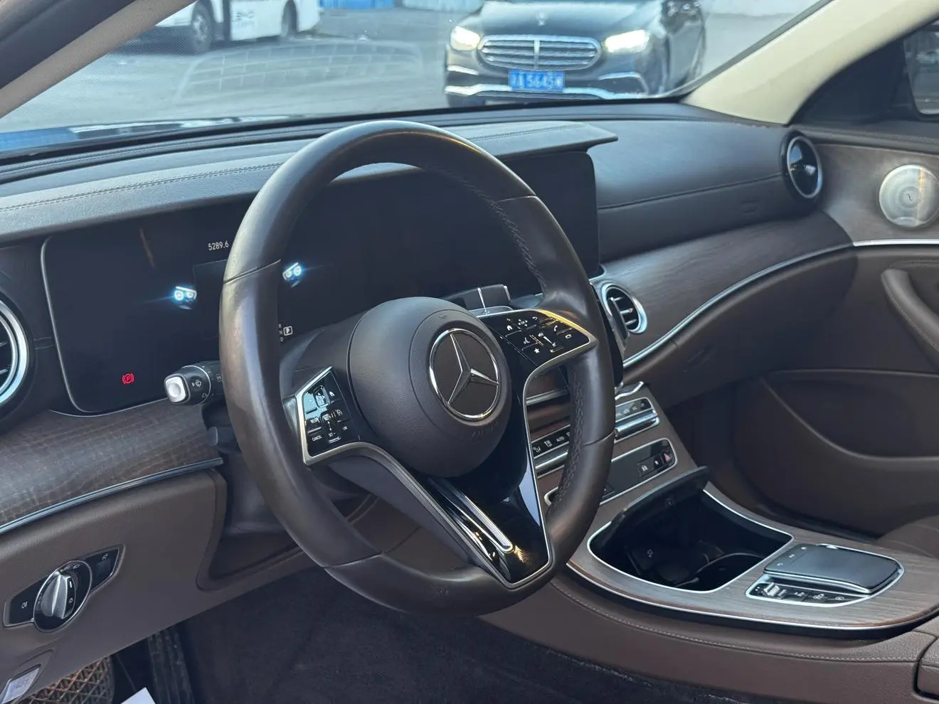 Mercedes-Benz E Class 2021 E 300 L Luxury Sedan