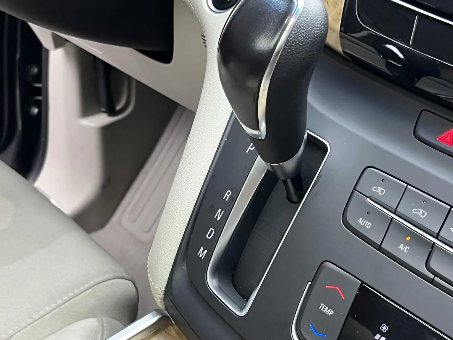 Buick GL8 2018 ES 28T Comfort China VI