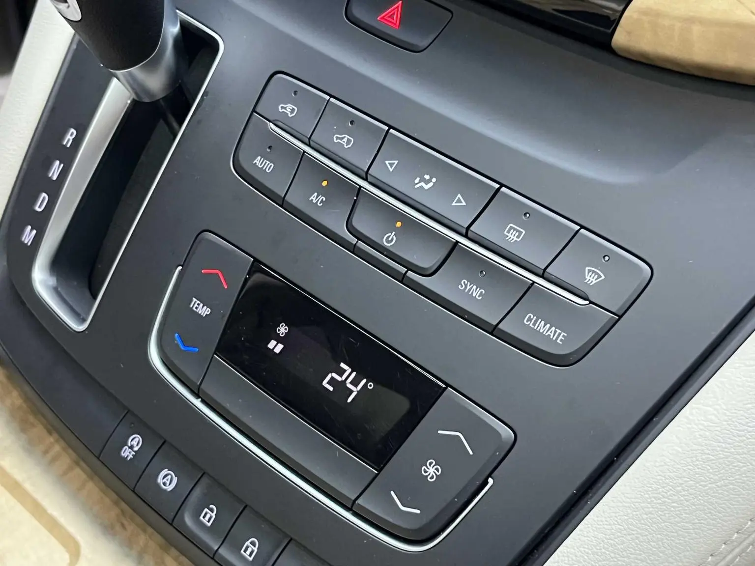 Buick GL8 2018 ES 28T Comfort China VI