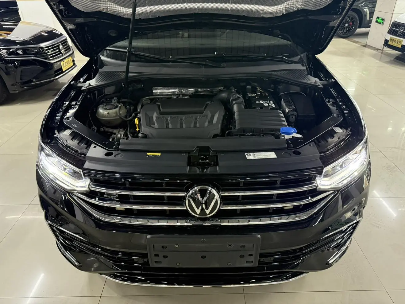 Volkswagen Tiguan L 2024 330TSI 2WD R-Line Shine