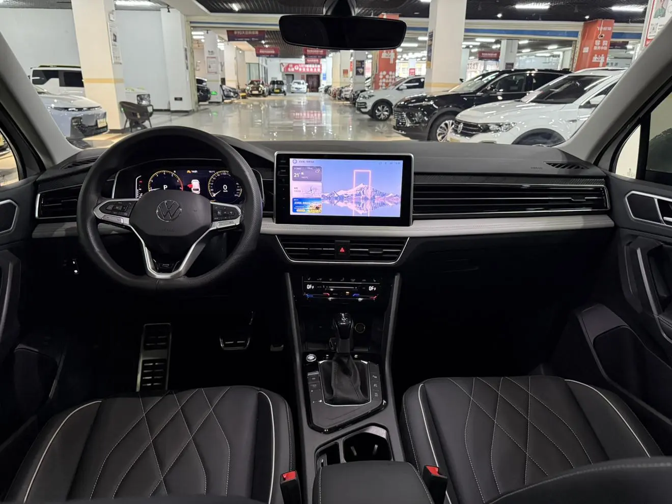 Volkswagen Tiguan L 2025 330TSI 2WD R-Line Shine