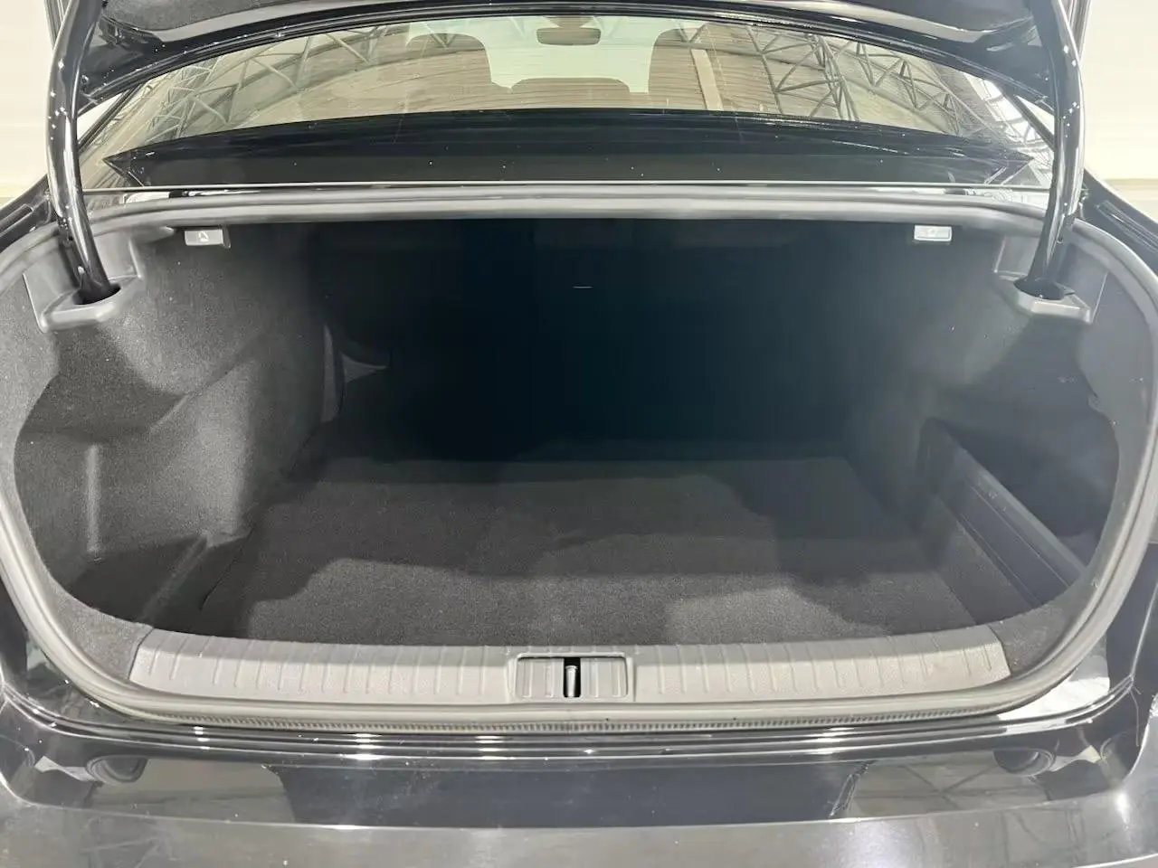 Volkswagen Magotan 2023 200 Units Commemorative 330TSI DSG Luxury
