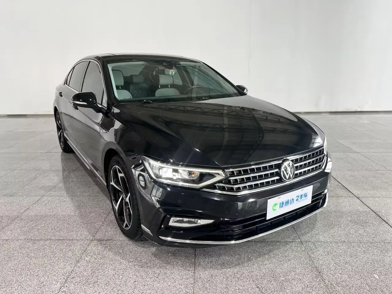 Volkswagen Magotan 2023 200 Units Commemorative 330TSI DSG Luxury