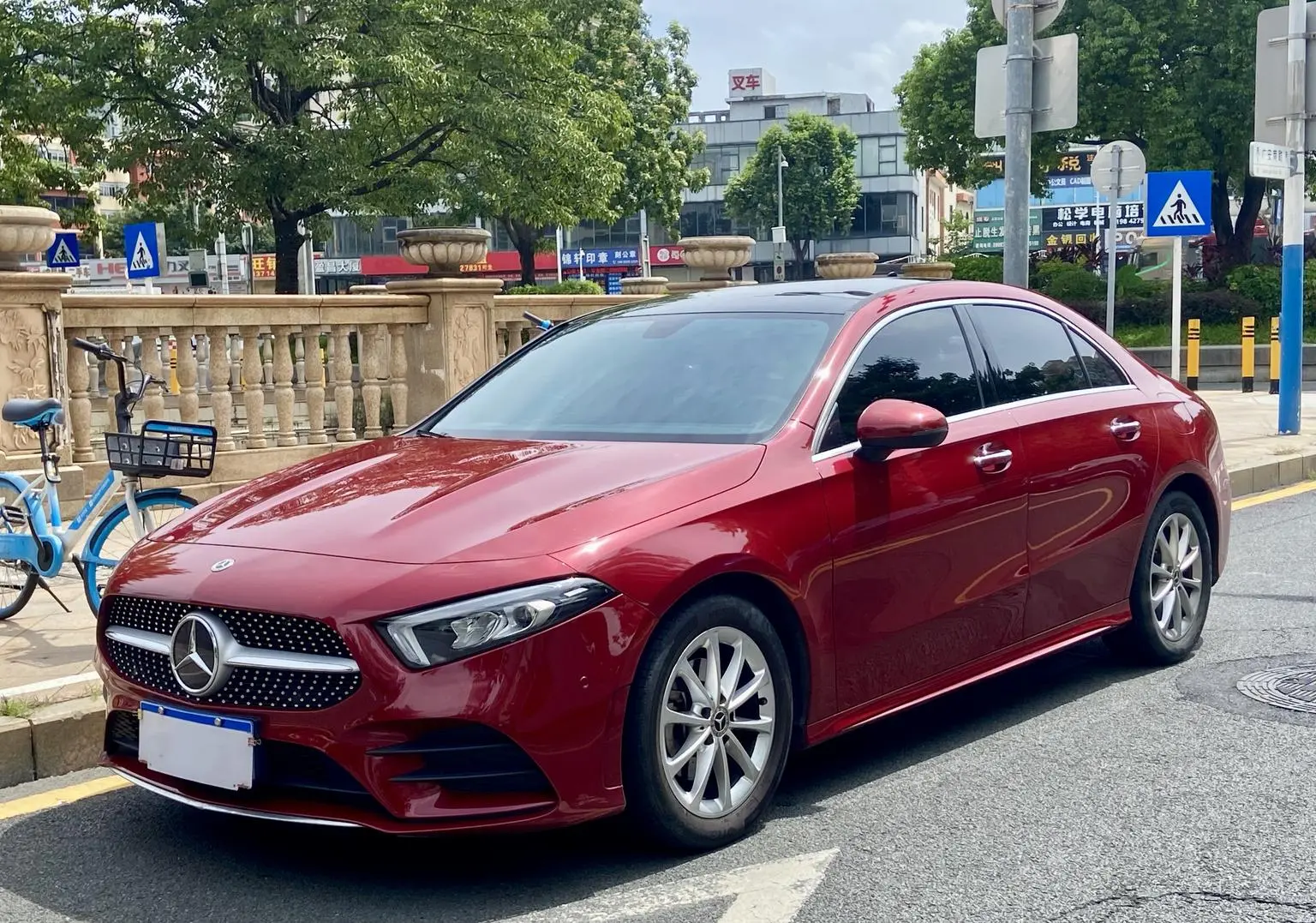 Mercedes-Benz A Class 2022 2nd Facelift A 200 L Sport Sedan Fashion