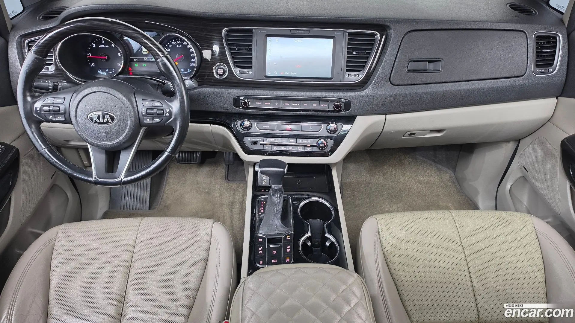 Kia Canival 9-Seater Noblesse Special 2018