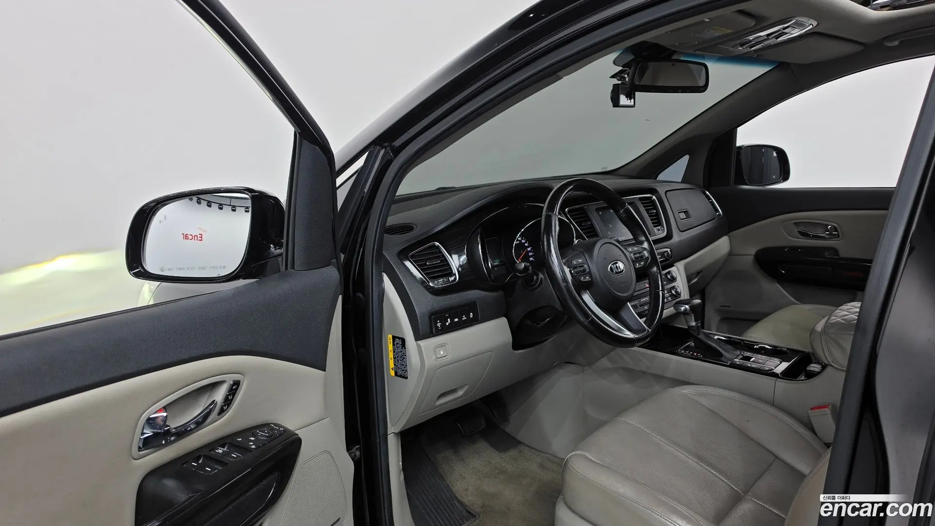 Kia Canival 9-Seater Noblesse Special 2018