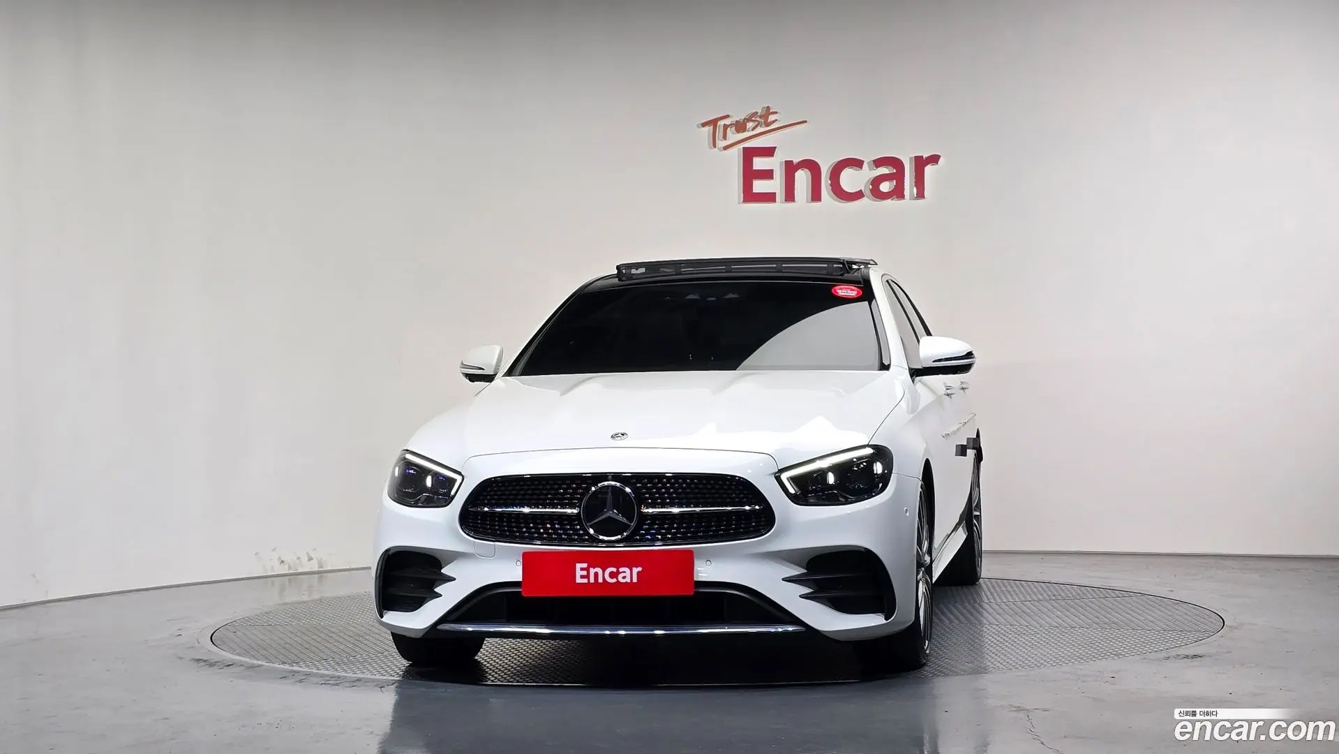 Mercedes-Benz E-Class E350 4MATIC AMG Line