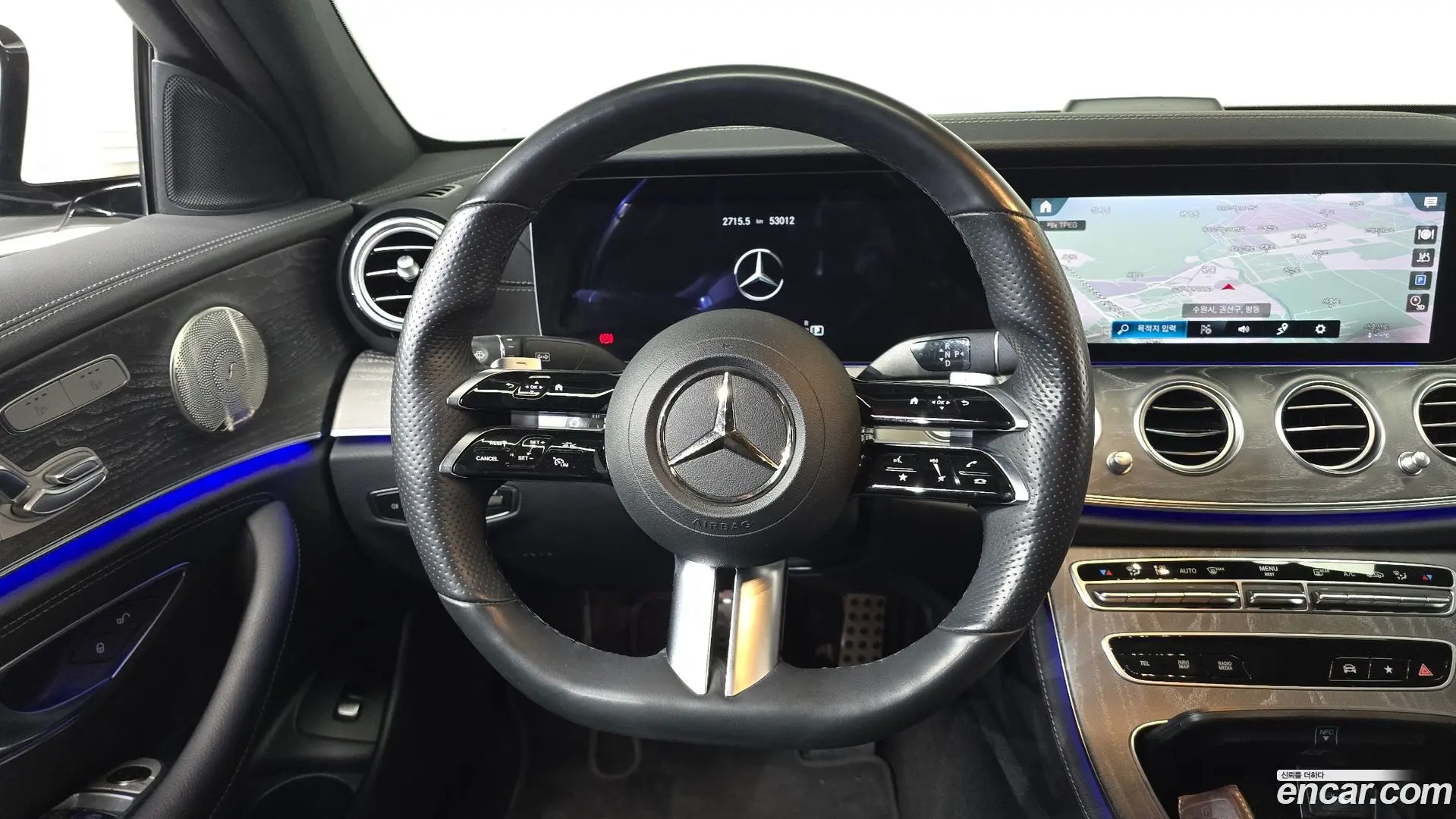 Mercedes-Benz E-Class E350 4MATIC AMG Line