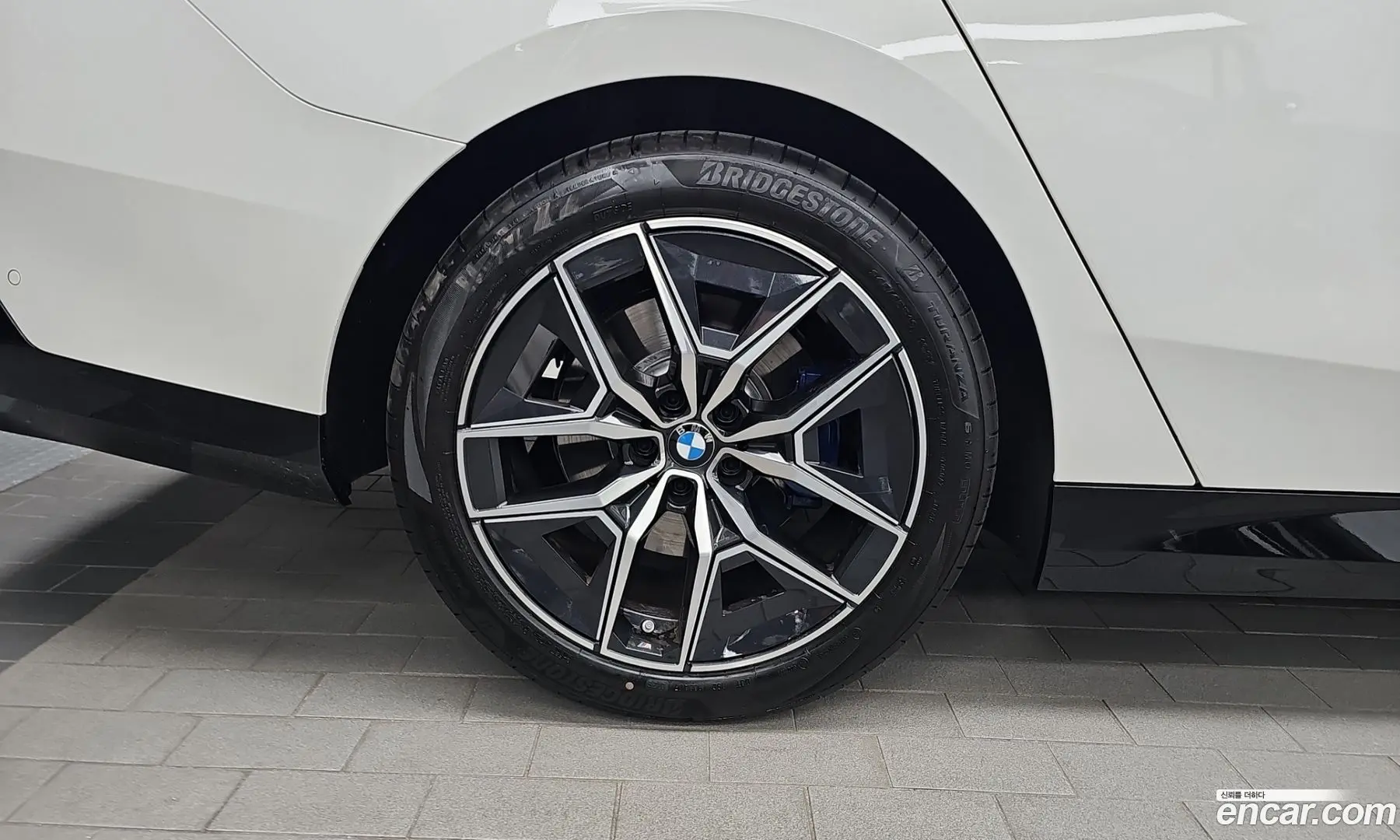 BMW 5-Series 520i M Sport 2024