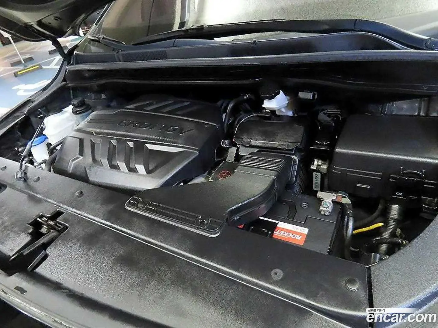 Kia Canival 9-Seater Hi-Limousine 2018