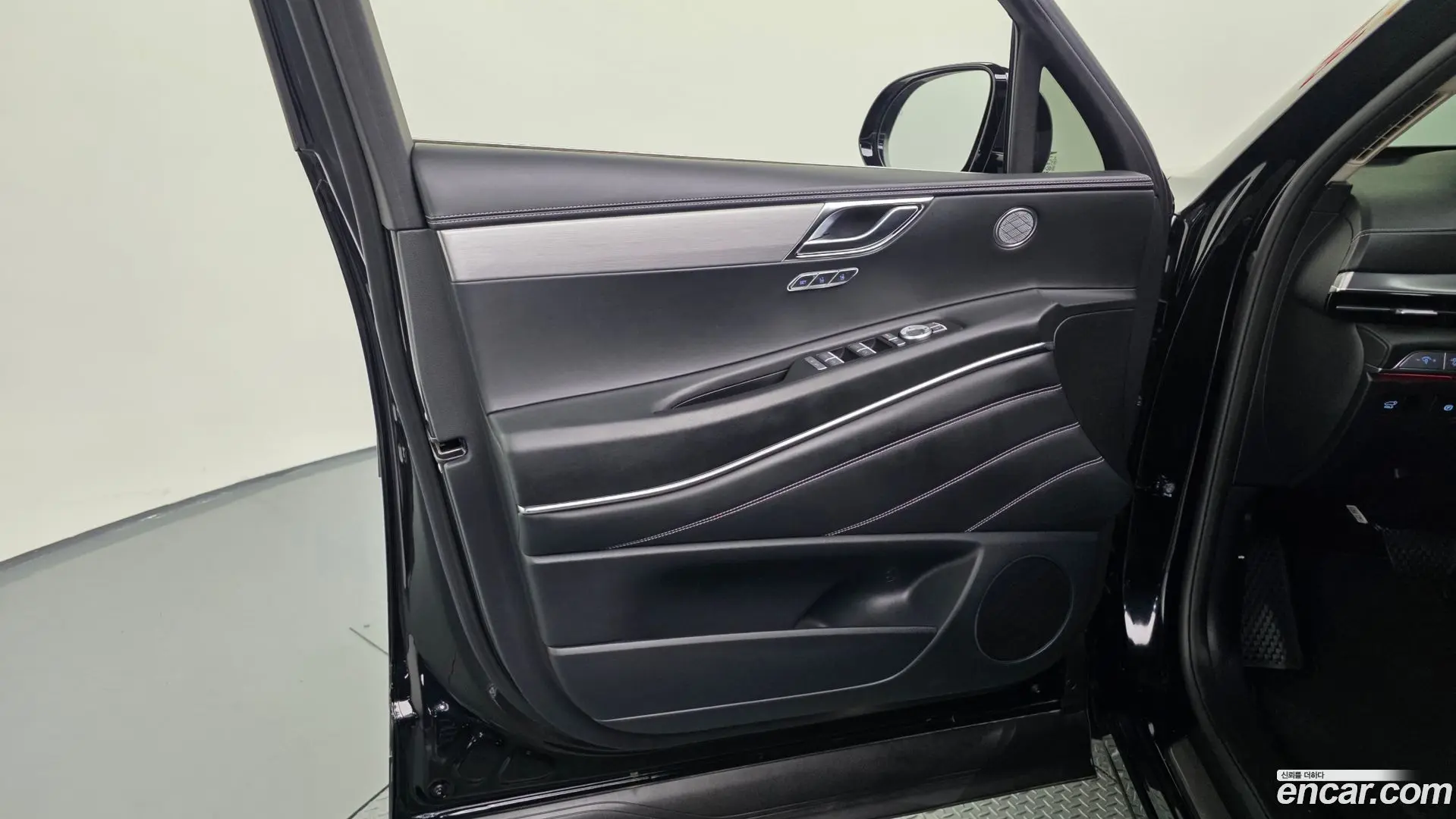 Genesis GV80 2.5T Gasoline 2WD