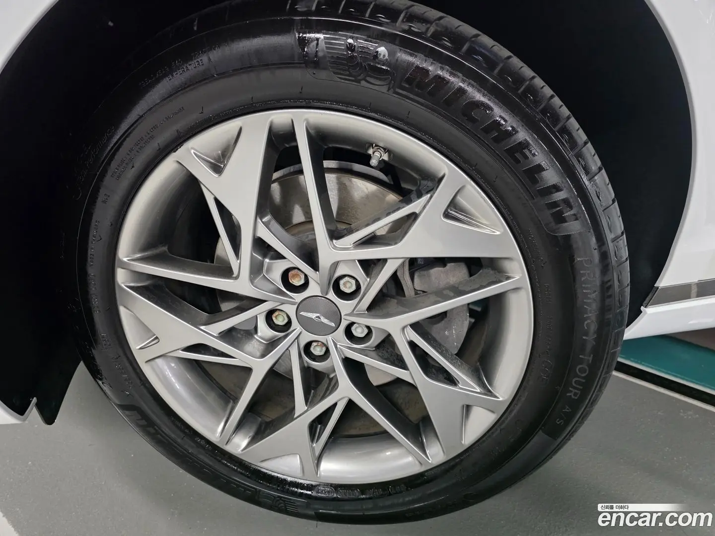 Genesis GV70 2.5T Gasoline 2WD